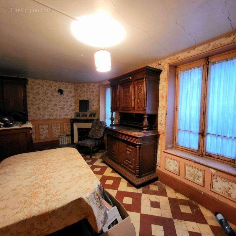 Maison à NONANCOURT