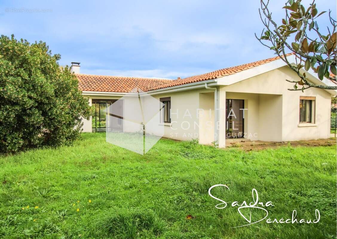 Maison à LES BILLAUX