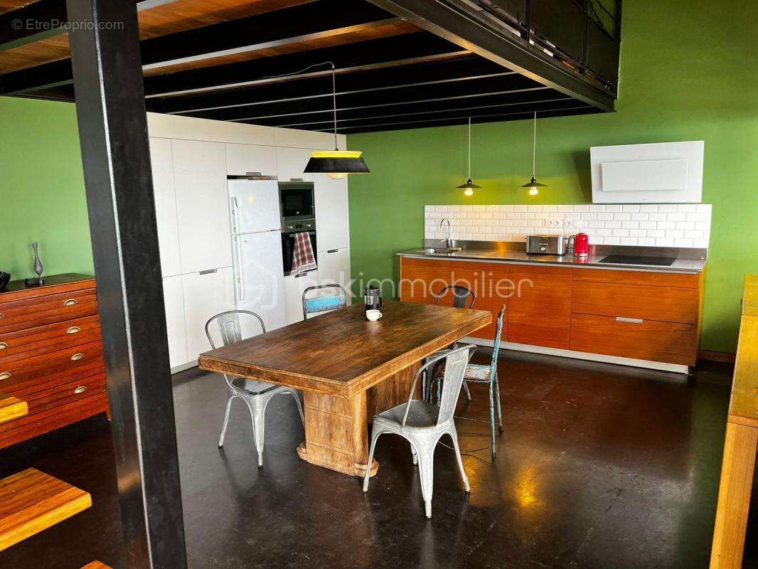 Maison à LES AVIRONS