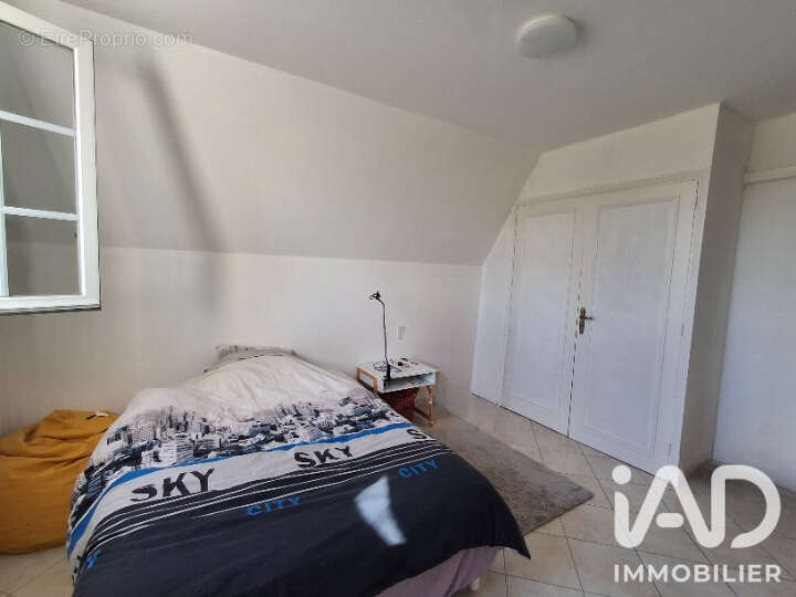 Maison 147 m² à Neuville-Sur-Brenne  - photo 8