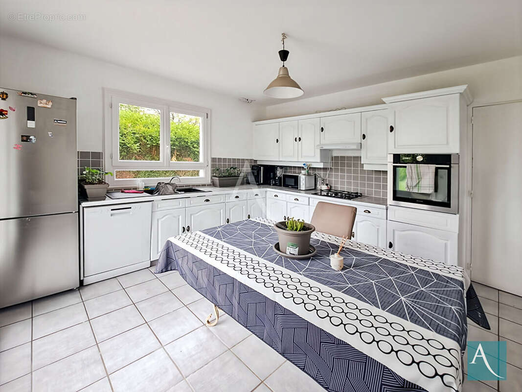 Maison à AUTRUY-SUR-JUINE