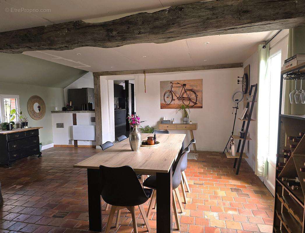 Maison à BERNAY