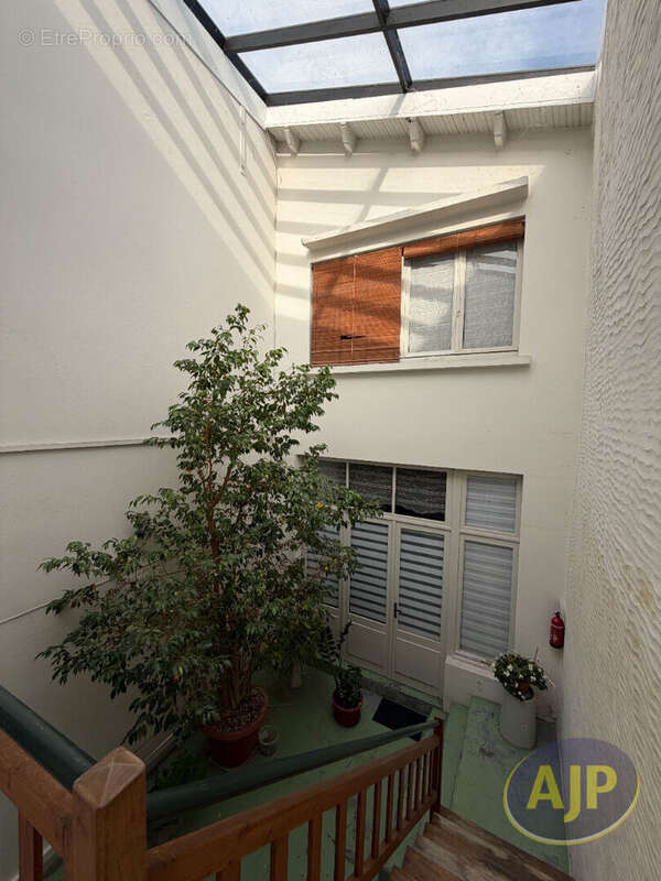 Appartement à PONS