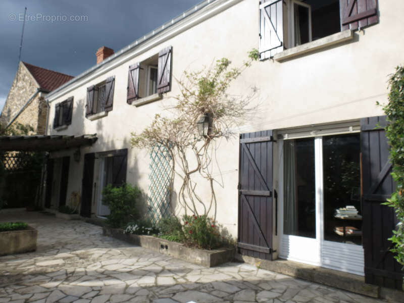 Maison à SAINT-LEU-LA-FORET