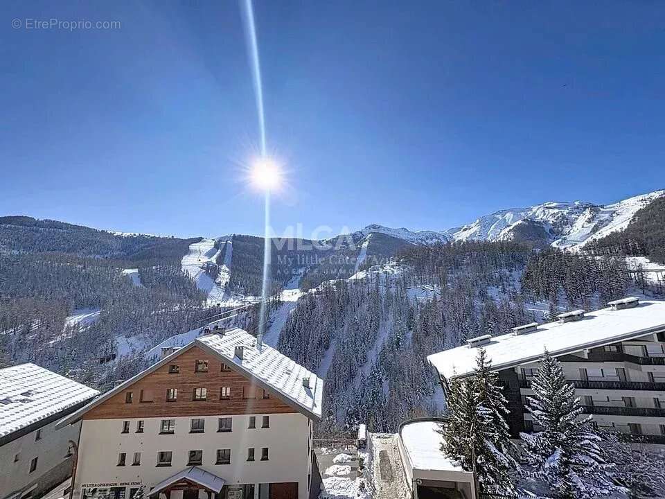 Appartement à SAINT-ETIENNE-DE-TINEE