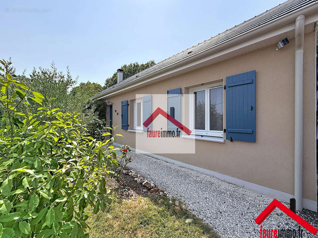Maison à OBJAT en correze - photo 13