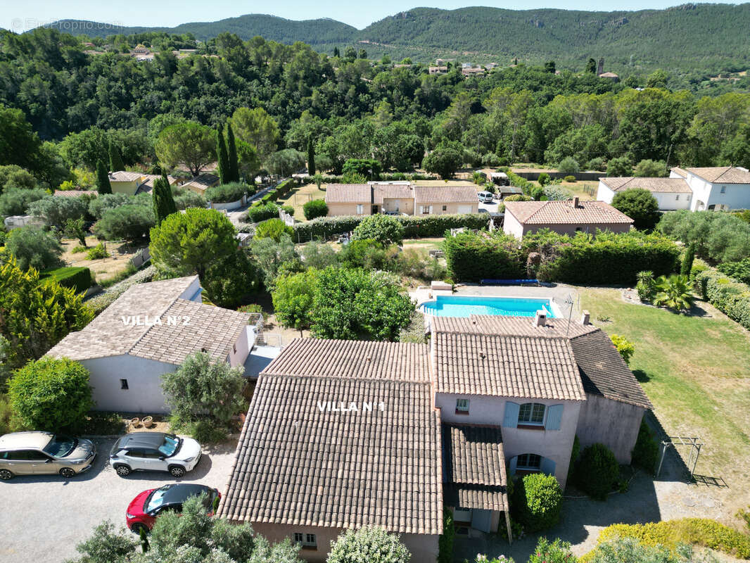 Maison à BAGNOLS-EN-FORET