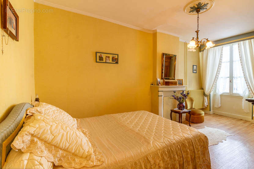 Maison à MUR-DE-SOLOGNE