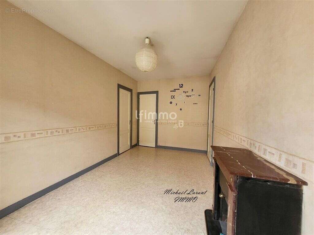 Maison à BLANQUEFORT