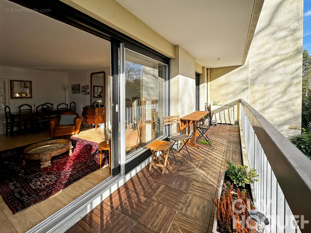 Appartement à VERSAILLES