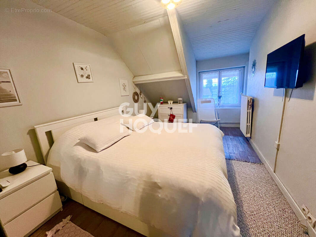 Maison à SAINTE-RADEGONDE