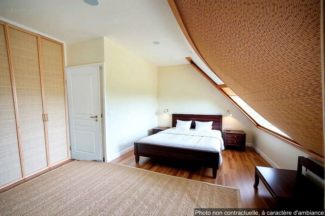 Appartement à LE PLESSIS-ROBINSON