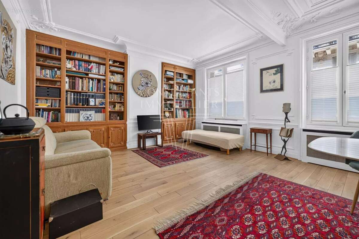 Appartement à PARIS-6E