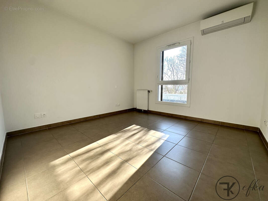 Appartement à CASTELNAU-LE-LEZ