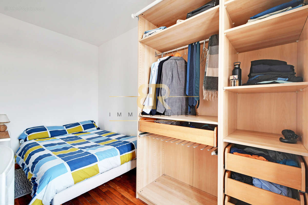 Appartement à CHARENTON-LE-PONT