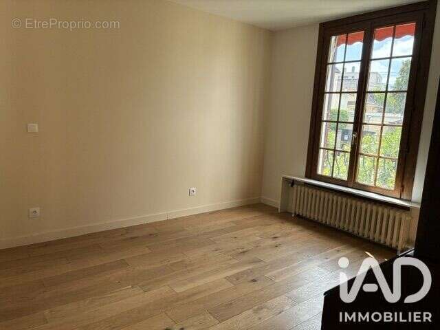 Maison 70 m² à Livry-Gargan  - photo 5