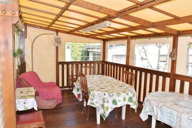 Terrain à SAINT-PIERRE-D'OLERON