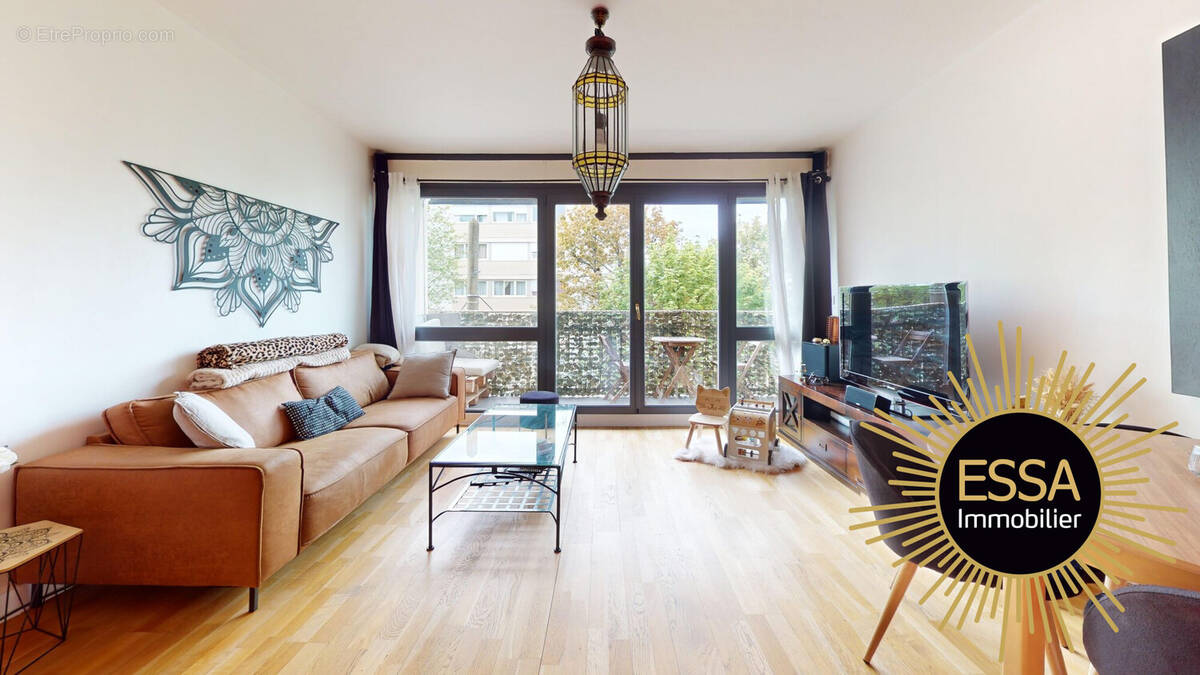 Appartement à VELIZY-VILLACOUBLAY
