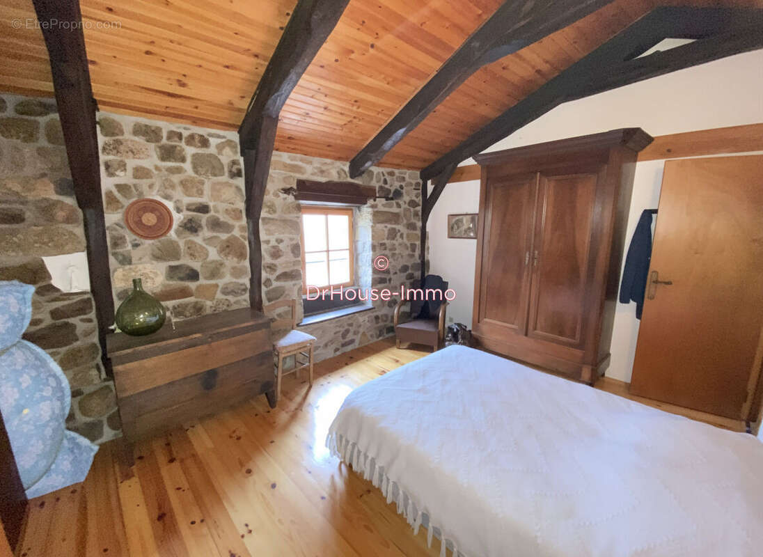 Maison 68 m² à Pereyres  - photo 59