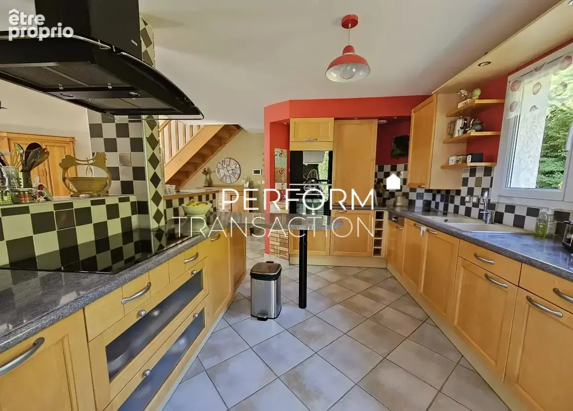 Maison 5 pièces. 110m² - photo 9