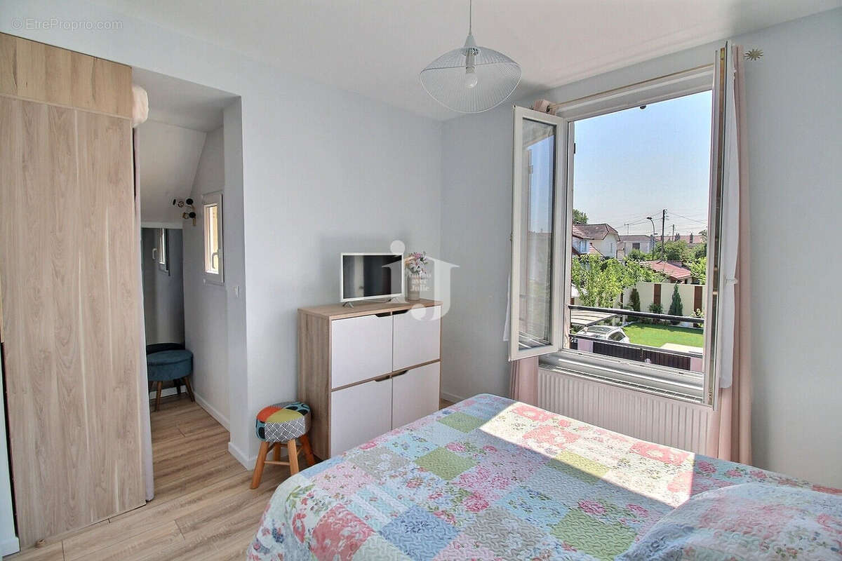 Maison à EPINAY-SUR-SEINE