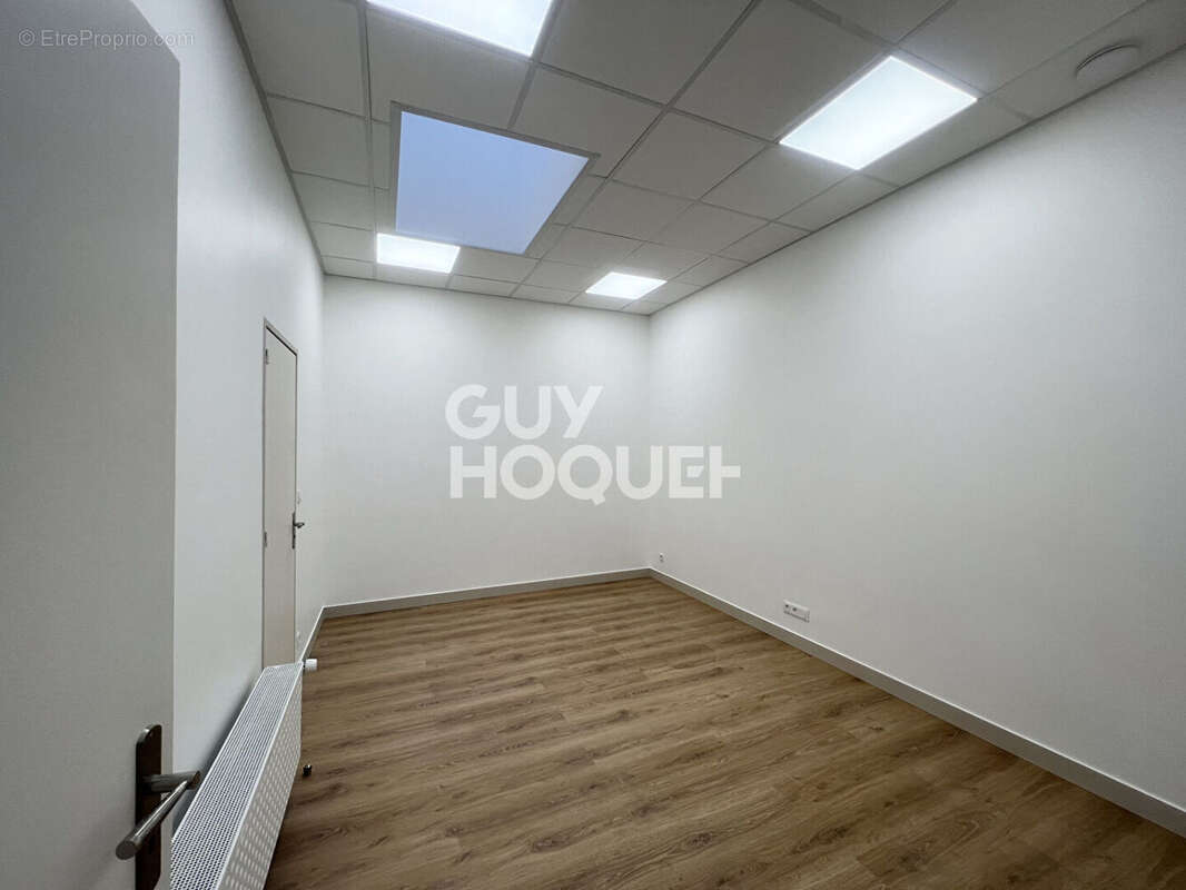 Commerce à PARIS-15E