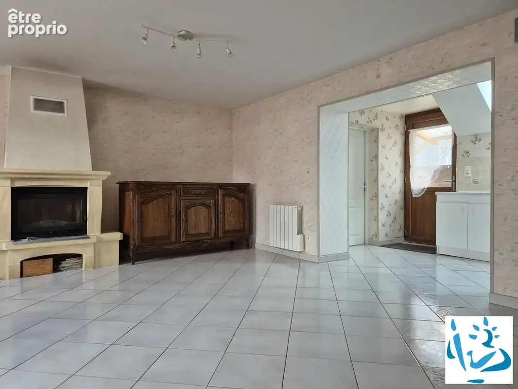 Maison 5 pièces 111 m² à vendre à La Ferriere-Au-Doyen (61380) - photo 4