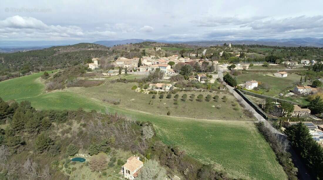 Terrain à MONTFURON