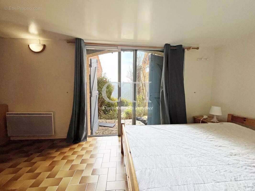 Maison à VAISON-LA-ROMAINE