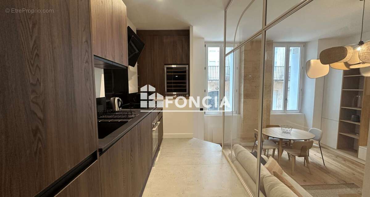 Appartement à BORDEAUX