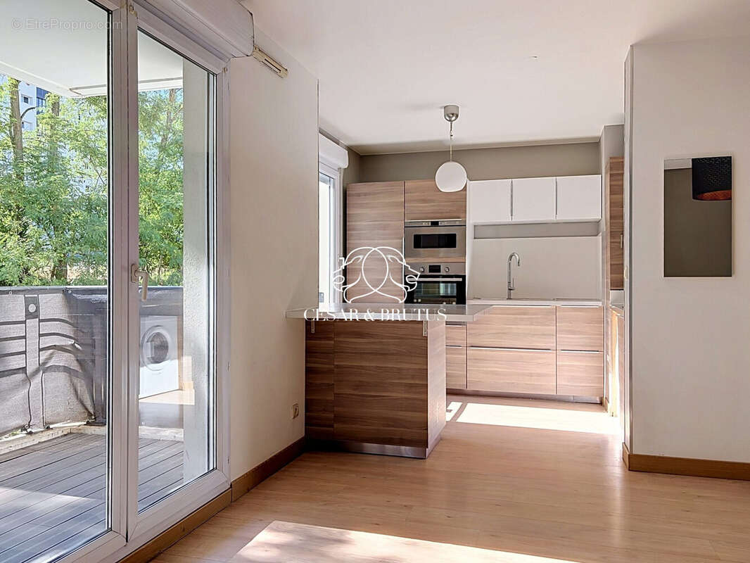 Appartement 61 m² à Tassin-La-Demi-Lune  - photo 5