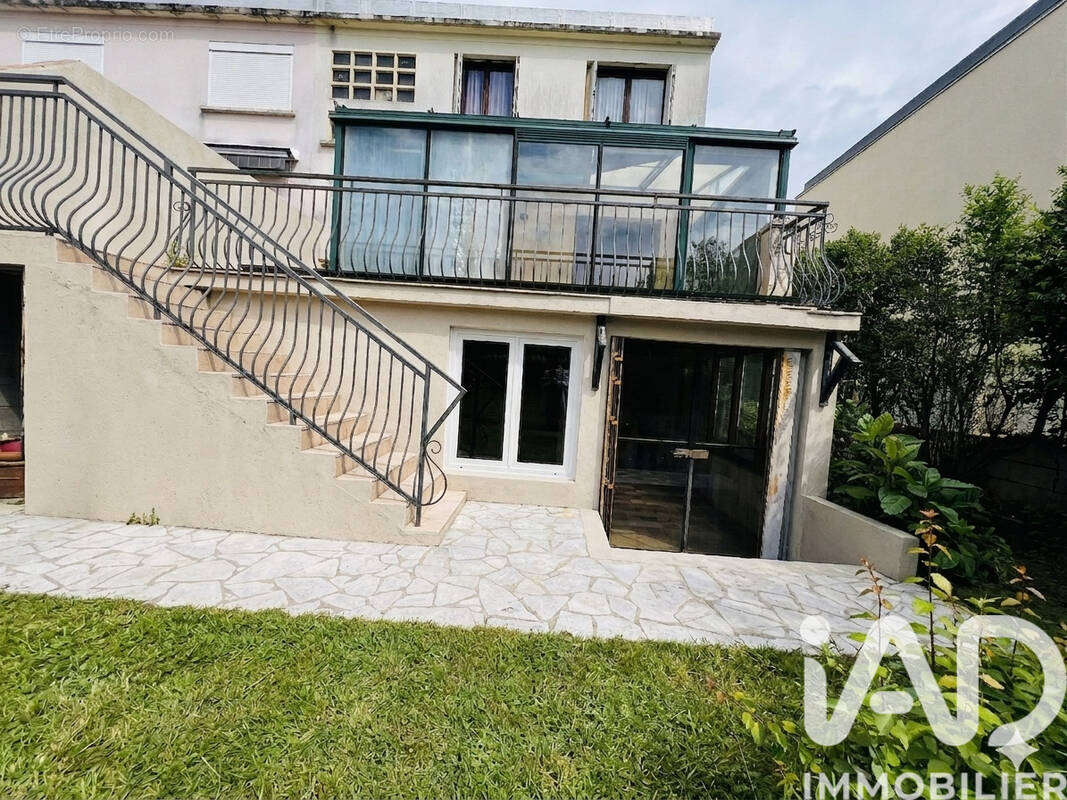 Photo 1 - Maison à CHOISY-LE-ROI