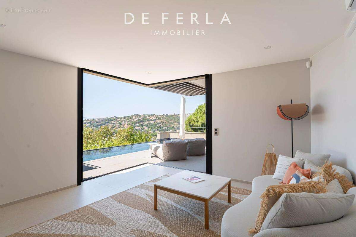 Appartement à LE LAVANDOU