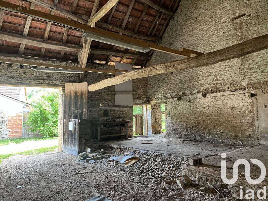 Photo 3 - Maison à BEURIZOT