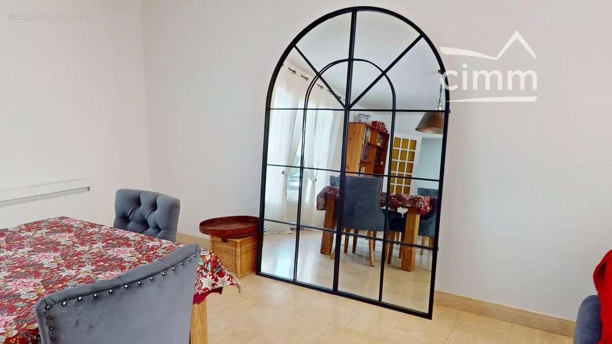 Maison à SAINT-CYR-EN-VAL