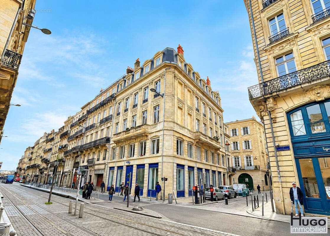 Bordeaux - hypercentre - cours alsace-lorraine au pied du tramway (place du palais : ligne a) appartement haussmannien 5 pièces  - photo 7