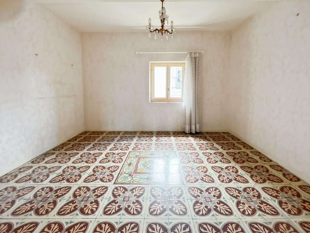 Maison à BEZIERS