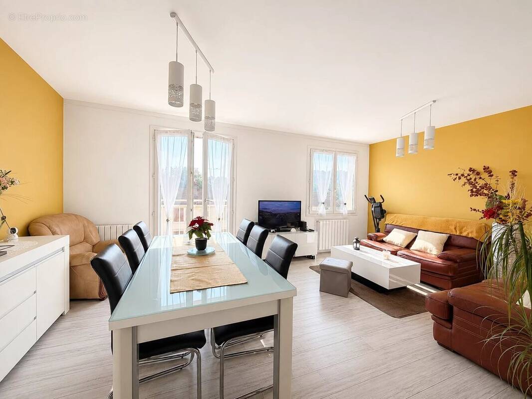 Appartement à MANTES-LA-JOLIE