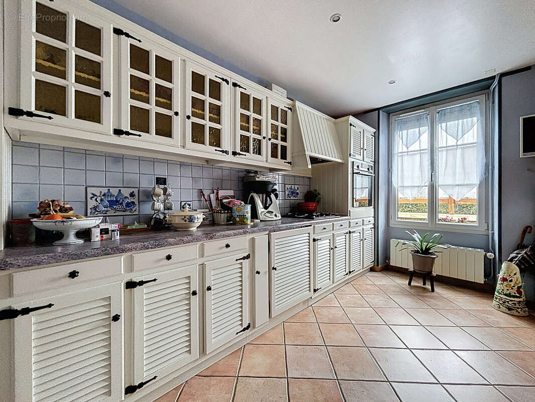 Maison à HOTTOT-LES-BAGUES