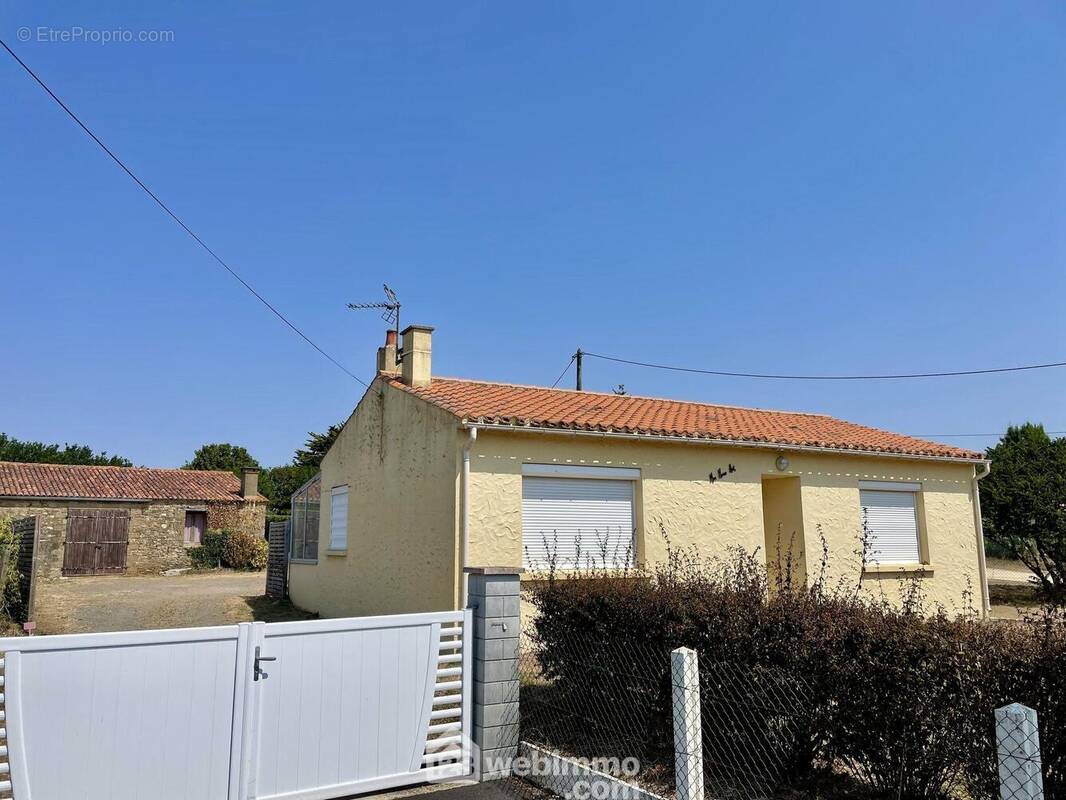 Maison au calme de son village. - Maison à JARD-SUR-MER