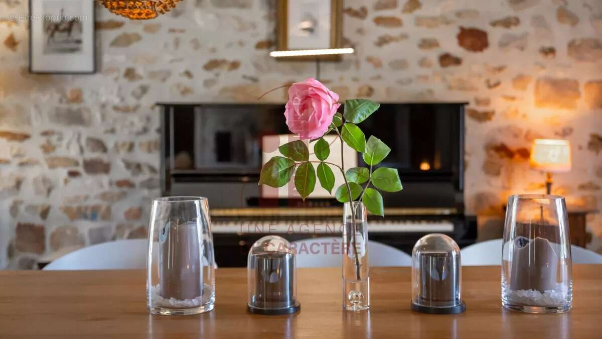 Maison à FONTAINEBLEAU