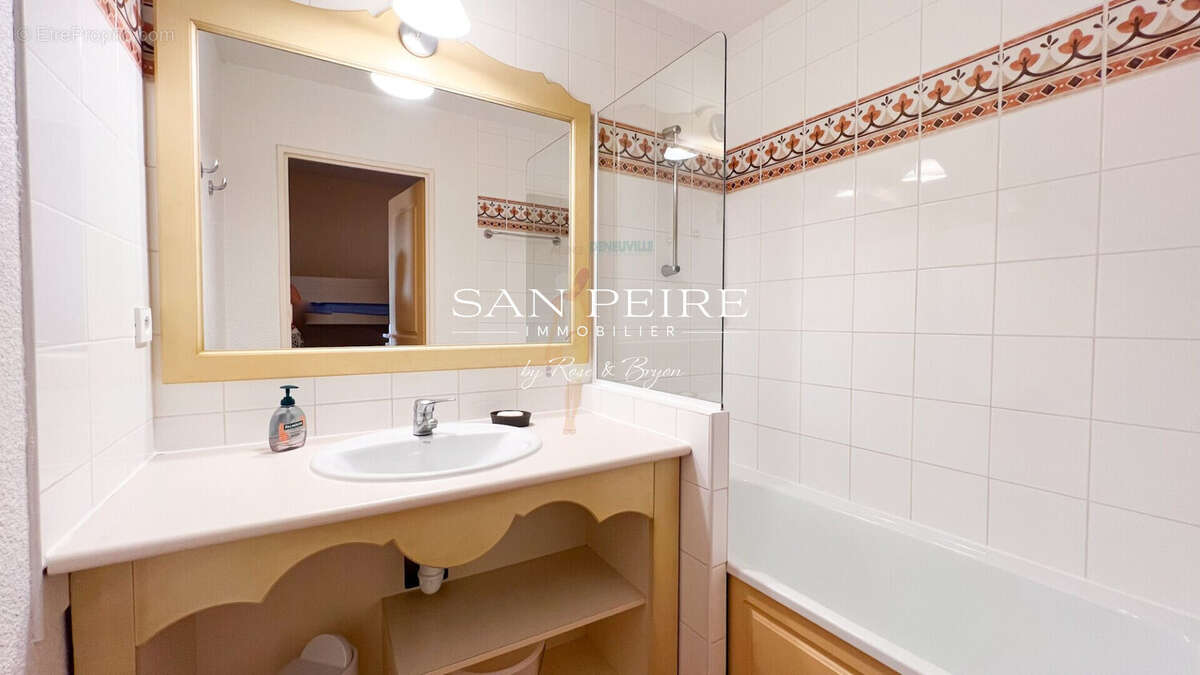 Appartement à LES ISSAMBRES