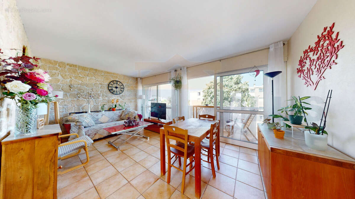 Appartement à BOIS-D'ARCY