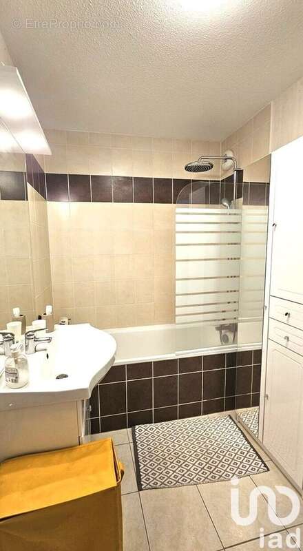 Photo 8 - Appartement à GOLBEY