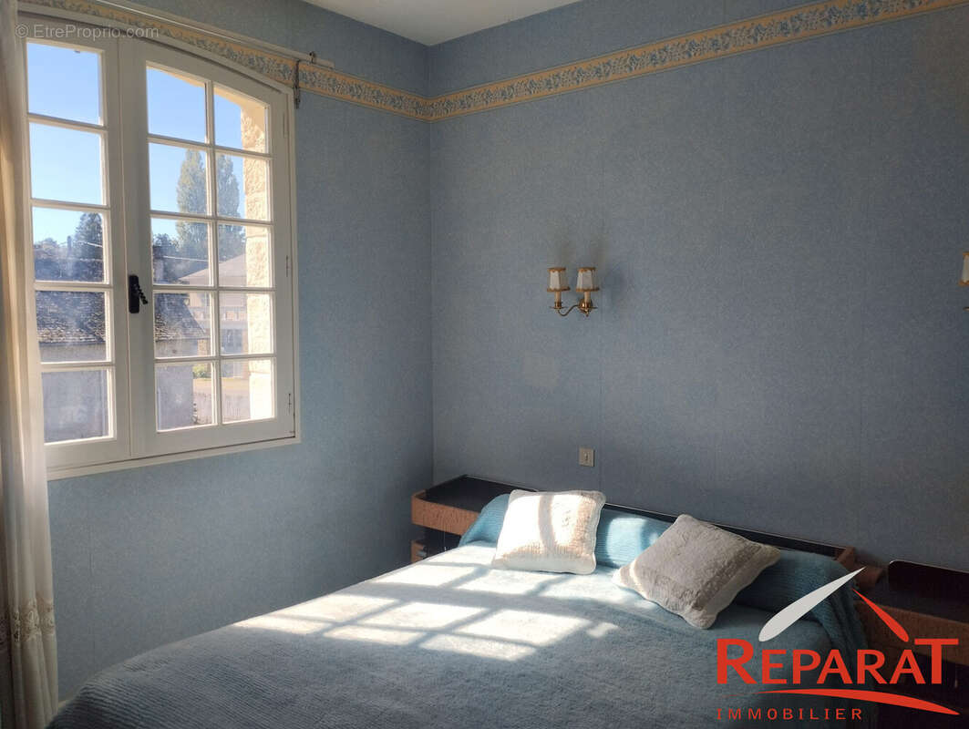 Maison à SAINT-AULAIRE