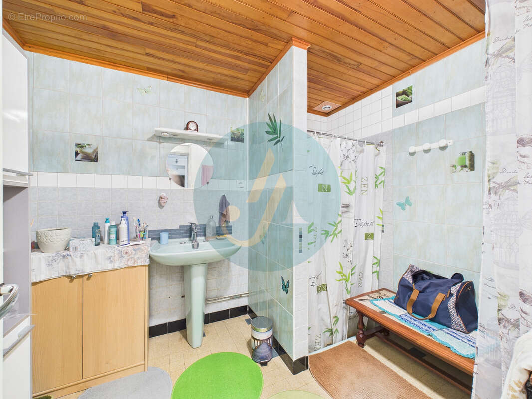 Maison à COSNE-COURS-SUR-LOIRE