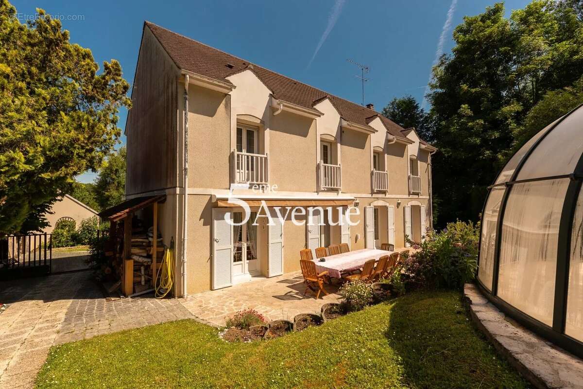 Maison à LAGNY-SUR-MARNE