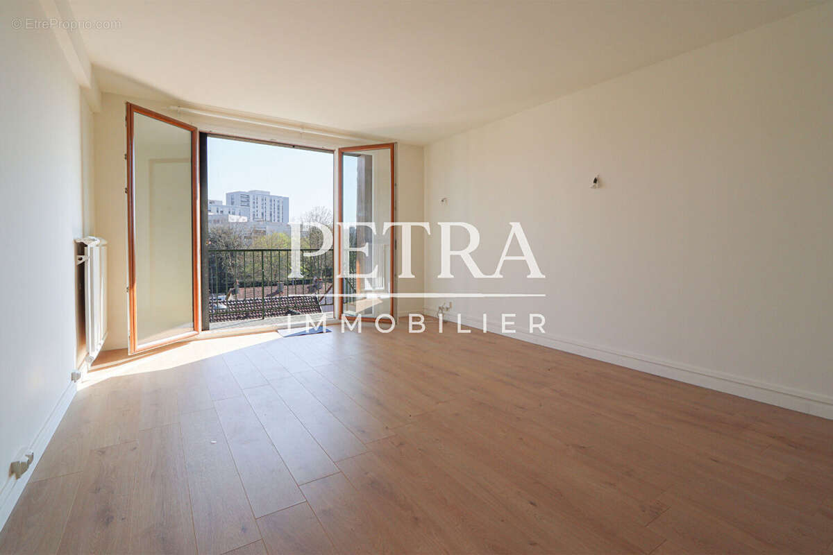 Appartement à CHEVILLY-LARUE