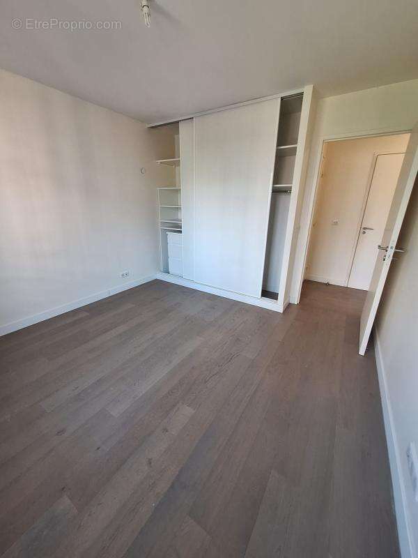 Appartement à LEVALLOIS-PERRET