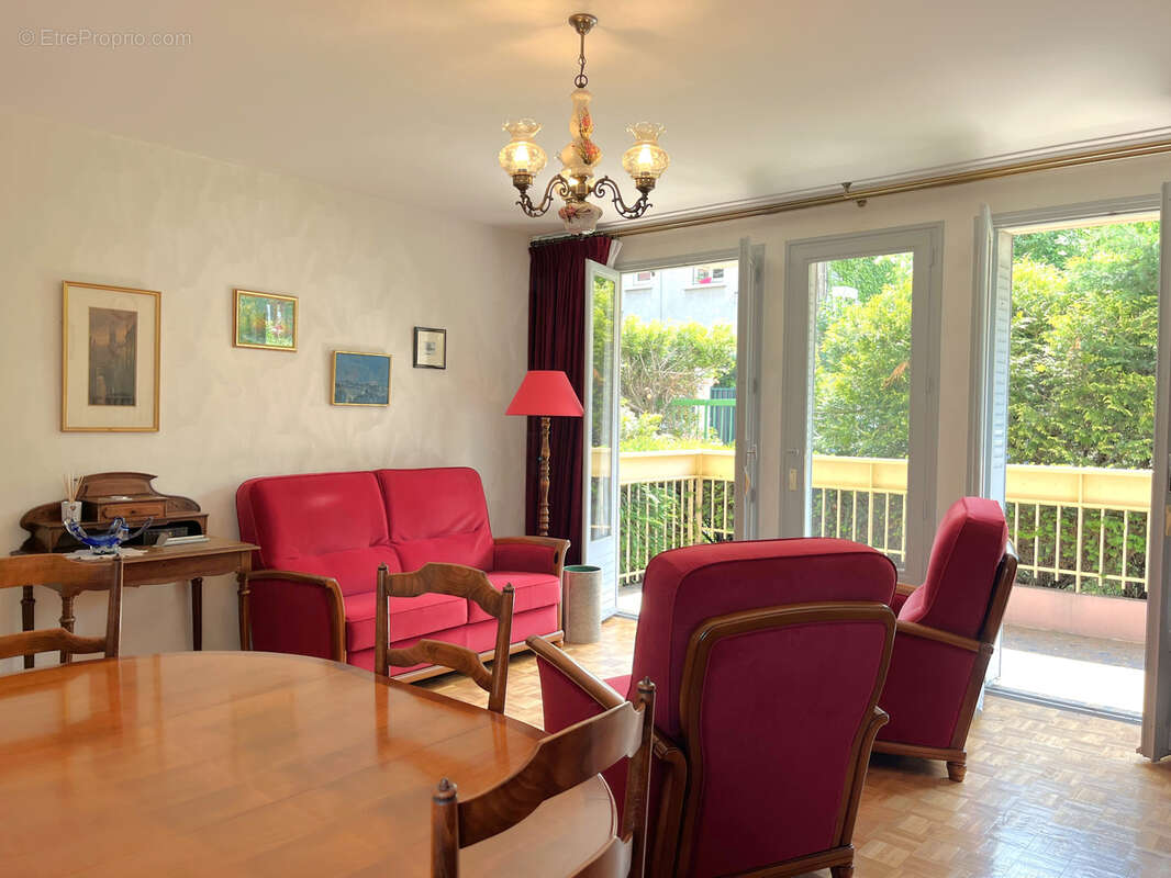 Appartement à LYON-8E